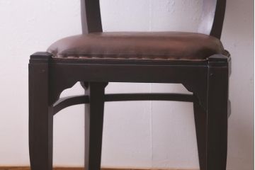 ビンテージ家具　ペイント　本革使用の高級感あふれるチェア(椅子、ダイニングチェア)(R-042890)