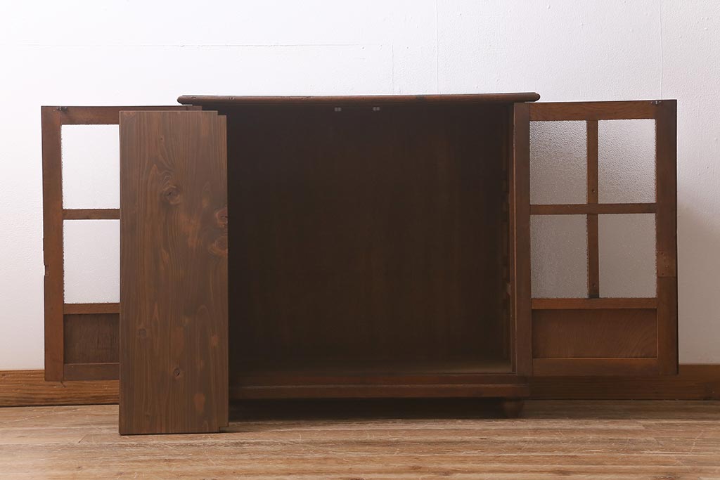 アンティーク　ダイアガラス　両開き棚　収納棚　ナラ材　古家具　レトロ　書棚 アンティーク ダイアガラス 両開き棚 収納棚 ナラ材 古家具