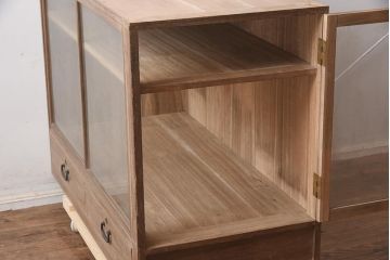 和製アンティーク　昭和初期　総桐材　呉服店で使われていた側面開きのガラスケース(ショーケース、飾り棚、陳列棚)(R-042901)