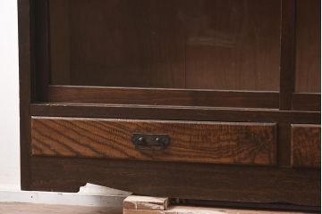 和製アンティーク　大正昭和初期　タモ材　栓材　大正ロマン　昭和レトロ　懐かしい雰囲気の大振りなブックケース(本箱、戸棚、収納棚、飾り棚)(R-042902)