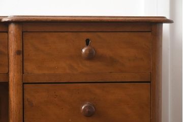 【簡易リペア限定品】フランスアンティーク　【簡易リペア限定品】【簡易リペア限定品】アンティーク建具　メープル材　玉杢が目を引く両袖机(両袖デスク、机、在宅ワーク、在宅用ワークデスク、サイドボード)(R-042903)