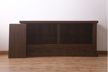 アンティーク家具　ヒノキ材　4枚引き戸　6尺水屋サイドボード(水屋箪笥、戸棚、収納棚)(R-042905)
