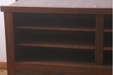 アンティーク家具　ヒノキ材　4枚引き戸　6尺水屋サイドボード(水屋箪笥、戸棚、収納棚)(R-042905)