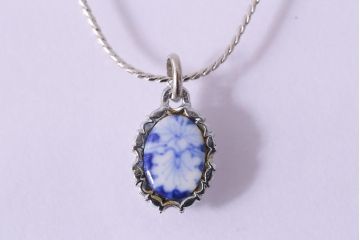 ヴィンテージアクセサリー　デルフト焼き　シックなネックレス(ペンダント、ビンテージ)(R-042920)