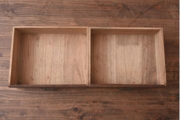 和製アンティーク　大正昭和初期　タモ材　栓材　上手物　ダイヤガラスがレトロな面持ちの本箱(ブックケース、戸棚、収納棚、飾り棚)(R-042931)