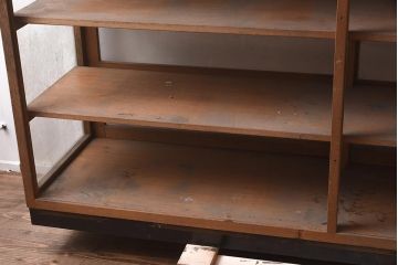 レトロ家具　昭和中期　シンプルで大振りなガラスケース(ショーケース、陳列棚)(R-042933)