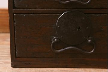 アンティーク家具　明治大正期　大きめの丸金具がアクセントの小引き出し(卓上収納、小物収納)(R-042940)