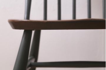 ヴィンテージ家具　ERCOL(アーコール)　ペイント　ダークグリーンがおしゃれなバイカラーのクエーカーチェア(ダイニングチェア、椅子、ビンテージ)(R-042942)