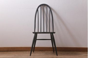 ヴィンテージ家具　ERCOL(アーコール)　ペイント　ブラックカラーが格好良いクエーカーチェア(ダイニングチェア、椅子、ビンテージ)(R-042943)