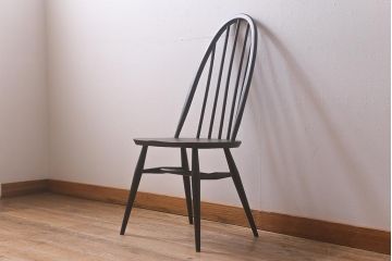 ヴィンテージ家具　ERCOL(アーコール)　ペイント　ブラックカラーが格好良いクエーカーチェア(ダイニングチェア、椅子、ビンテージ)(R-042943)