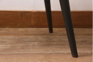 ヴィンテージ家具　ERCOL(アーコール)　ペイント　ブラックカラーが格好良いクエーカーチェア(ダイニングチェア、椅子、ビンテージ)(R-042943)