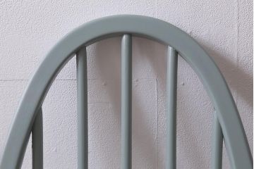 ヴィンテージ家具　ERCOL(アーコール)　淡いグリーンのペイントがおしゃれなクエーカーチェア(ダイニングチェア、椅子、ビンテージ)(R-042944)