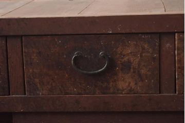 和製アンティーク家具　明治大正期　前面ヒノキ材　モダンな雰囲気漂う小ぶりな水屋箪笥サイドボード(収納棚、戸棚)(R-042948)