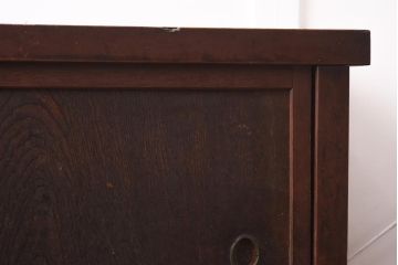 アンティーク家具　和製アンティーク　明治大正期　前面ヒノキ材　モダンな雰囲気漂う小ぶりな水屋箪笥(収納棚、戸棚)(R-042949)