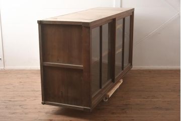 アンティーク家具　ヒノキ材　シンプルなガラス戸棚(サイドボード、キャビネット、収納棚)(R-042952)