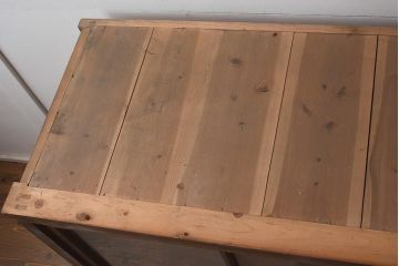 アンティーク家具　ヒノキ材　レトロモダンな重ね戸棚(キャビネット、食器棚、収納棚)(R-042954)