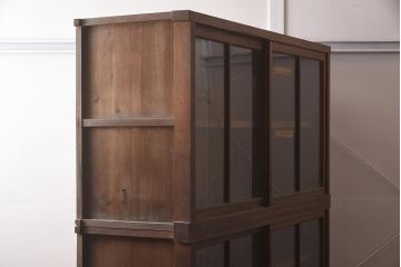 アンティーク家具　ヒノキ材　レトロモダンな重ね戸棚(キャビネット、食器棚、収納棚)(R-042954)