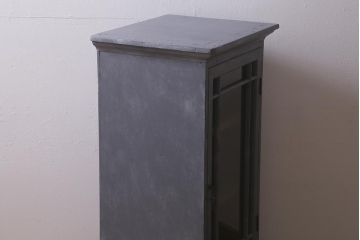 アンティーク家具　和製アンティーク　ダークグレーペイントがおしゃれな引き出し付きサイドキャビネット(収納棚、飾り棚、ガラス戸棚)(R-042955)