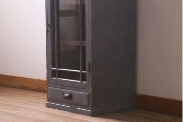 アンティーク家具　和製アンティーク　ダークグレーペイントがおしゃれな引き出し付きサイドキャビネット(収納棚、飾り棚、ガラス戸棚)(R-042955)