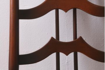 ヴィンテージ家具　イギリスビンテージ　ERCOL(アーコール)　希少!洗練されたデザインのラダーバックチェア(ダイニングチェア、椅子)(R-042958)