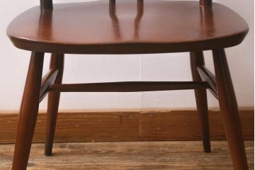 ヴィンテージ家具　イギリスビンテージ　ERCOL(アーコール)　希少!洗練されたデザインのラダーバックチェア(ダイニングチェア、椅子)(R-042958)