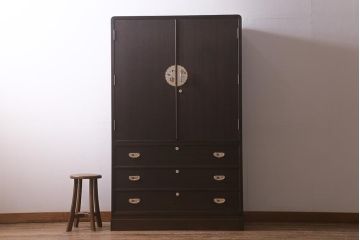 中古　伝統工芸品　頓所芳男　衣装盆付き　牡丹の前飾りが素敵な重ね加茂総桐箪笥(総桐たんす、和タンス、衣装箪笥、着物箪笥)(定価約120万円)(R-042959)