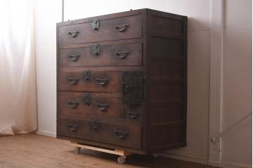 アンティーク家具　明治期　前面欅(ケヤキ)材　味わい漂う衣装箪笥(時代箪笥、収納箪笥、チェスト、引き出し)(R-042962)
