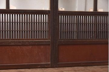 アンティーク建具　昭和初期　裏障子付き　腰板欅(ケヤキ)材　格子戸4枚セット(ガラス帯戸、引き戸)(R-042970)