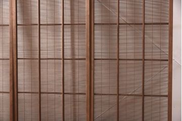 ビンテージ建具　上手物!　無双窓　藤紋の透かし入りの御簾戸4枚セット(戸、簀戸、葭戸、夏障子、夏戸、葦戸)(R-042972)