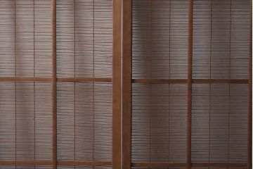 ビンテージ建具　上手物!　無双窓　藤紋の透かし入りの御簾戸4枚セット(戸、簀戸、葭戸、夏障子、夏戸、葦戸)(R-042972)