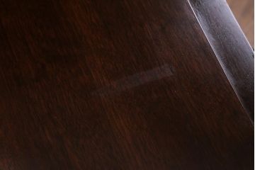 在庫未使用品　IDC大塚家具　ヘンレドン(HENREDON)　Barbara Barry　B8003-06　WN　ナイトテーブル(チェスト)(定価約75万円)(R-042975)