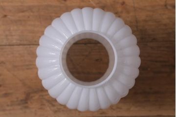 アンティーク照明　和製アンティーク　シェードのデザインがおしゃれなスタンドライト(テーブルランプ、デスクスタンド)(R-042977)