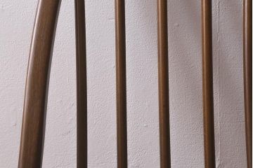 ヴィンテージ家具　ERCOL(アーコール)　クッション付き　カントリースタイルにも合うクエーカーチェア(椅子、ビンテージ)(R-042989)