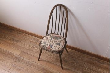 ヴィンテージ家具　ERCOL(アーコール)　クッション付き　カントリースタイルにも合うクエーカーチェア(椅子、ビンテージ)(R-042991)