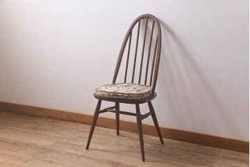 ヴィンテージ家具　ERCOL(アーコール)　クッション付き　カントリースタイルにも合うクエーカーチェア(椅子、ビンテージ)(R-042991)