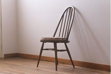ヴィンテージ家具　ERCOL(アーコール)　クッション付き　カントリースタイルにも合うクエーカーチェア(椅子、ビンテージ)(R-042991)