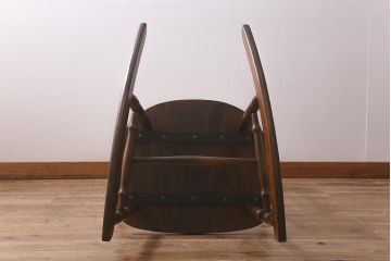 ビンテージ家具　木のぬくもり溢れるブナ材製のロッキングチェア(アームチェア)(R-042994)