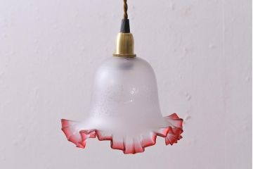 ヴィンテージ照明　イギリスビンテージ　エッチングガラスとフリルシェードがお洒落なペンダントライト(ランプシェード、天井照明)(R-042997)