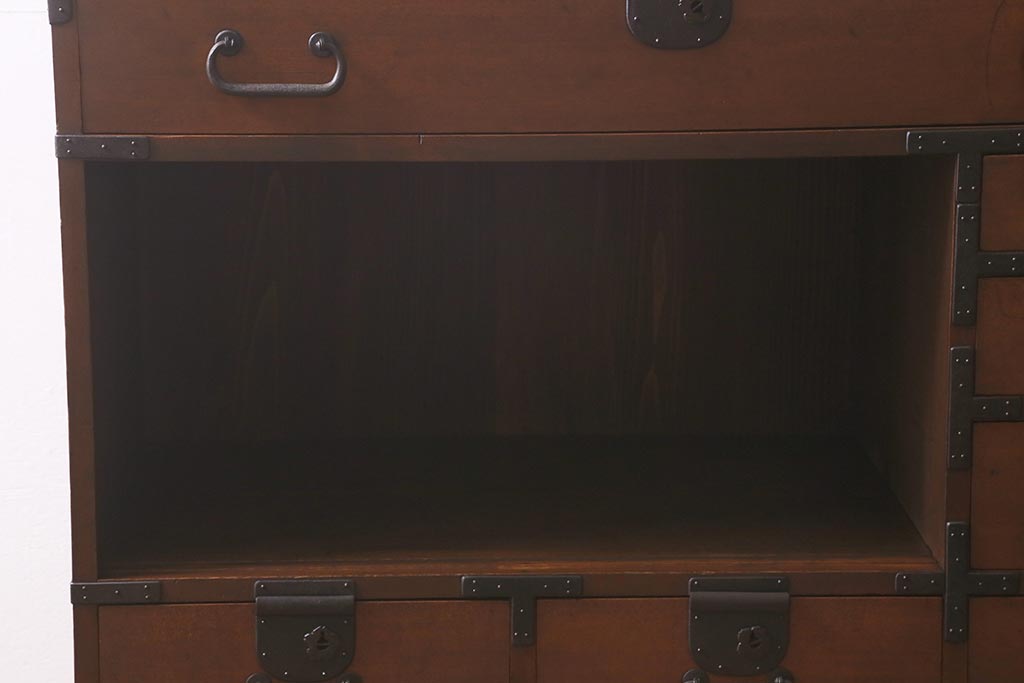 アンティーク家具　明治大正期　ヒノキ材　隠し付き　上品な佇まいが魅力の関西帳場箪笥(時代箪笥、収納棚)(R-043004)