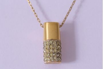 ビンテージアクセサリー　和製ビンテージ　クラシカルなデザインのネックレス(R-043016)