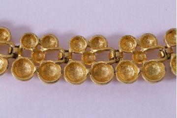ビンテージアクセサリー　和製　統一感のあるデザインのアクセサリー2点(ネックレス・イヤリング)(R-043019)