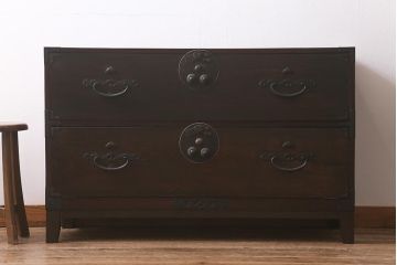 アンティーク家具　明治大正期　二本松箪笥リメイク　前板ケヤキ材　フラップダウン扉が便利な脚付きテレビ台(ローボード、テレビボード、収納棚)(R-043022)