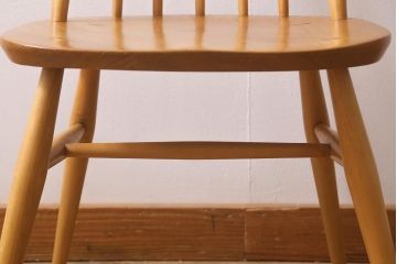 ヴィンテージ家具　イギリスビンテージ　ERCOL(アーコール)　ゴールドスミス　ナチュラルな木色のチェア (ダイニングチェア、椅子)(R-043029)
