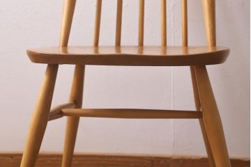 ヴィンテージ家具　イギリスビンテージ　ERCOL(アーコール)　ゴールドスミス　ナチュラルな木色のチェア (ダイニングチェア、椅子)(R-043029)