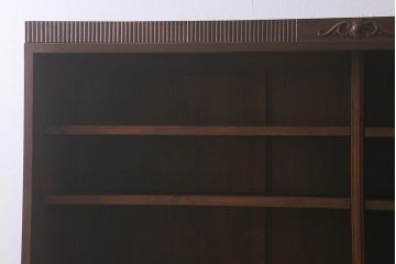 アンティーク家具　上手物!　ナラ材　大正ロマン　四枚引き戸　おしゃれな意匠が目を引く重ねガラス戸棚(収納棚、飾り棚、キャビネット)(R-043056)