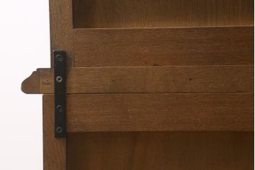 ヴィンテージ家具　神戸洋家具　クラシカルで上品な佇まいが素敵なカップボード(定価約80万円)(食器棚、収納棚、ビンテージ)(R-043060)