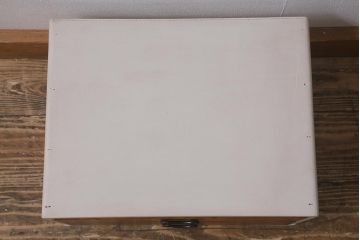 アンティーク家具　ペイント　ツートンカラーがおしゃれな小引き出し(卓上収納、小物収納)(R-043062)