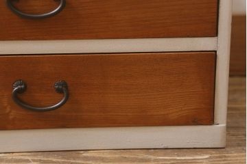 アンティーク家具　ペイント　ツートンカラーがおしゃれな小引き出し(卓上収納、小物収納)(R-043062)