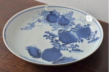 アンティーク雑貨　江戸期　古伊万里　花籠図　染付　尺皿(大皿)(R-043067)