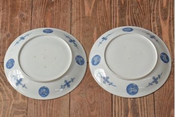 アンティーク雑貨　明治期　楼閣・山水・人物図　染付　八寸皿2枚セット(中皿、伊万里)(R-043071)